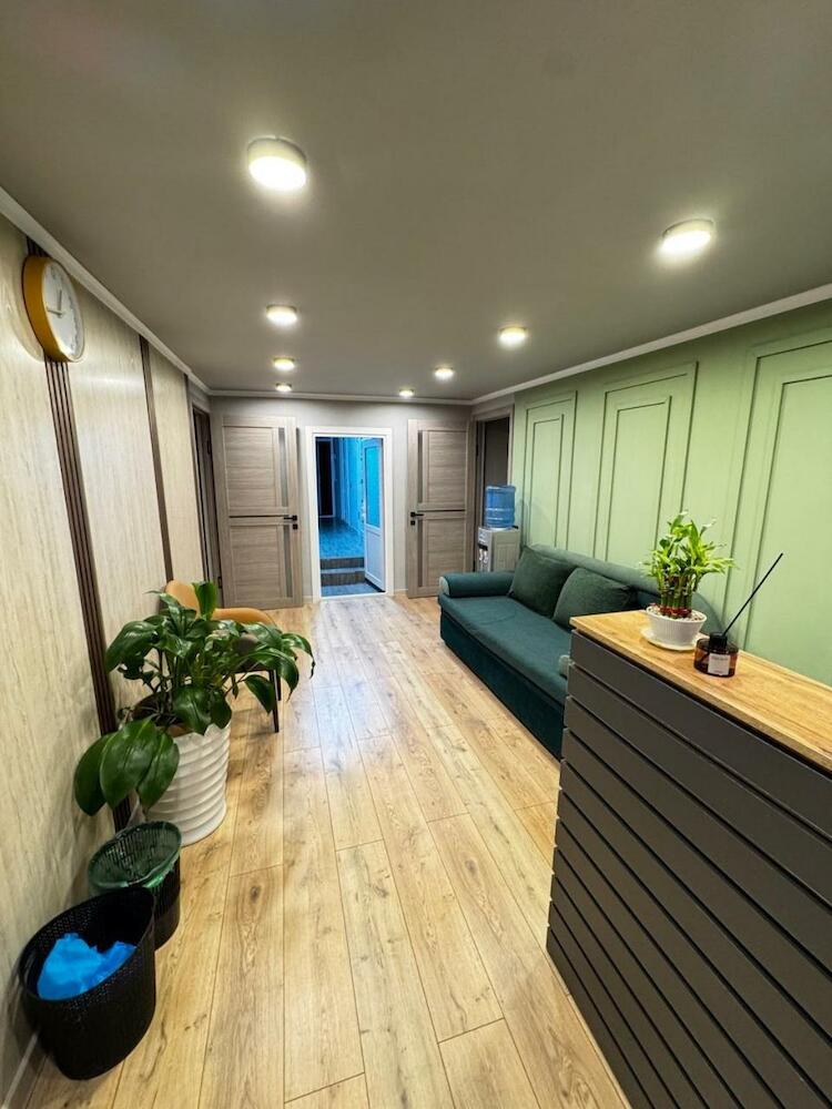Navi Hostel, Osh