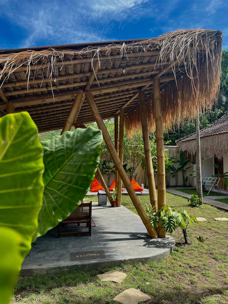 Tiga Spies Hostel, Kuta Lombok