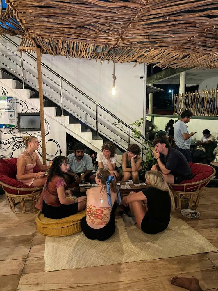 Happy Bunk Hostel, Weligama