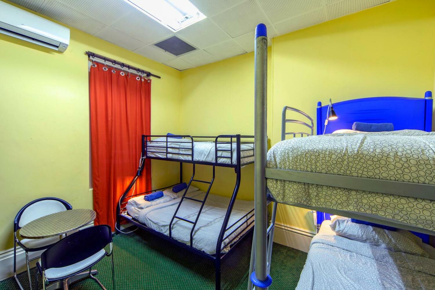 Tequila Sunrise Hostel, Adelaide
