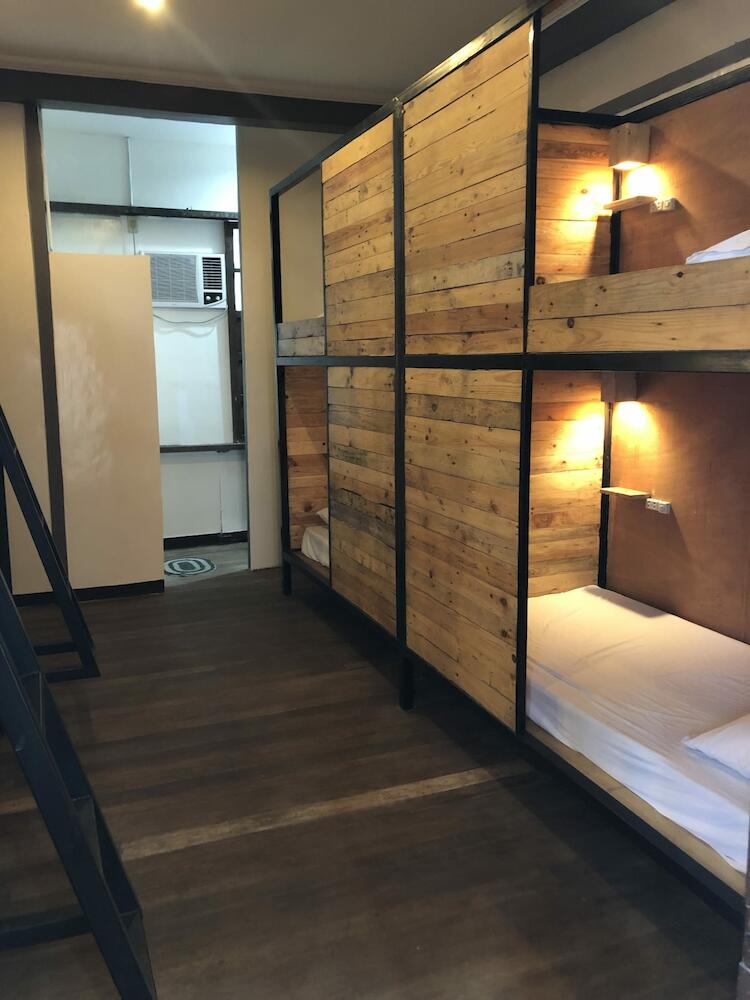 Hostel Seven, Cebu City