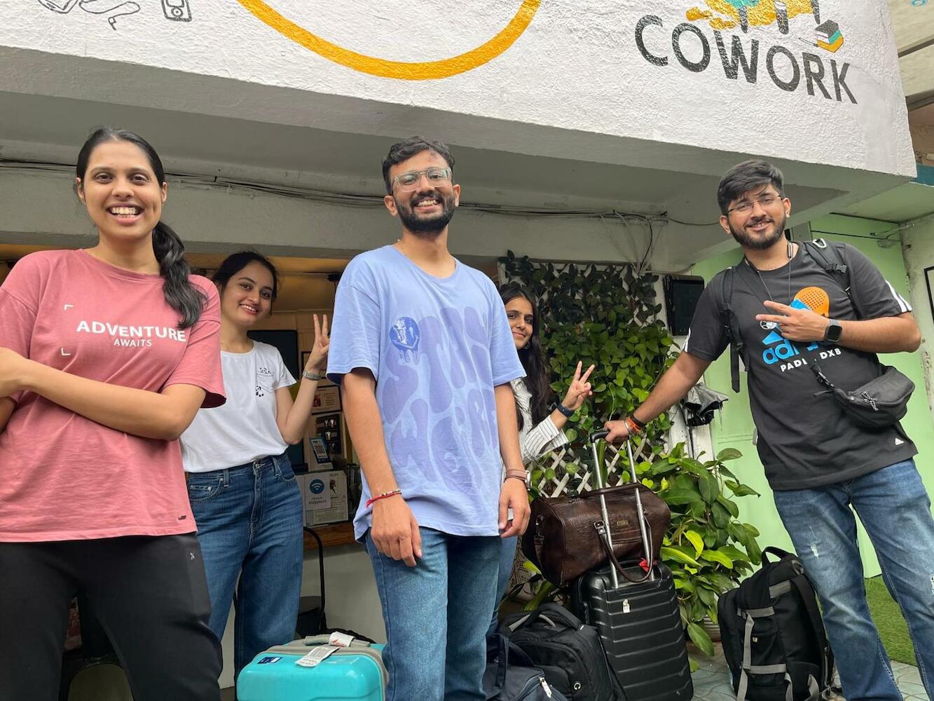 HOSHTEL99 - PRIME - Stay, Cowork & Connect