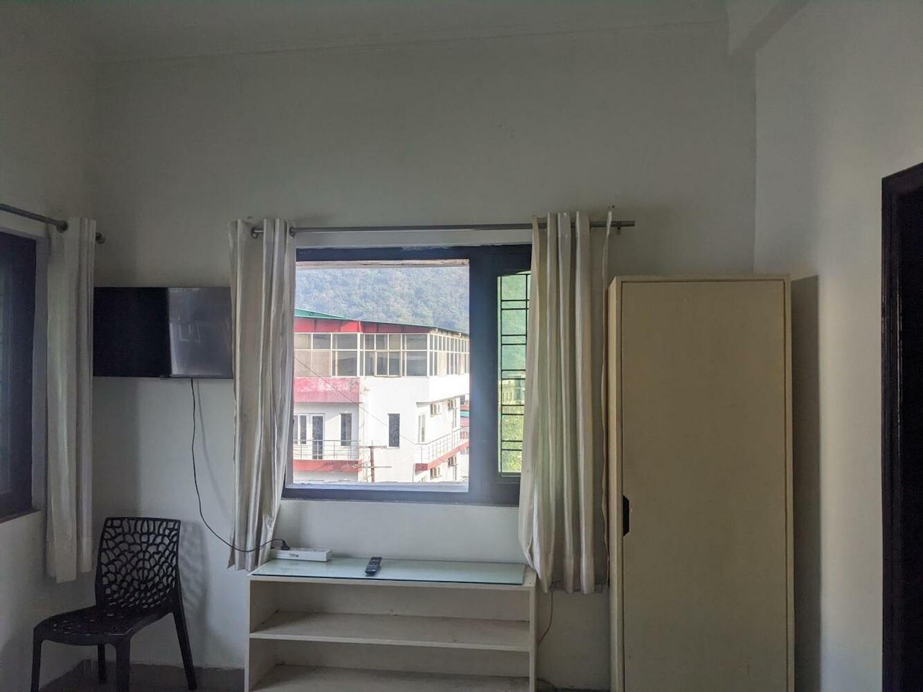 Spontrail Hostel, Rishikesh