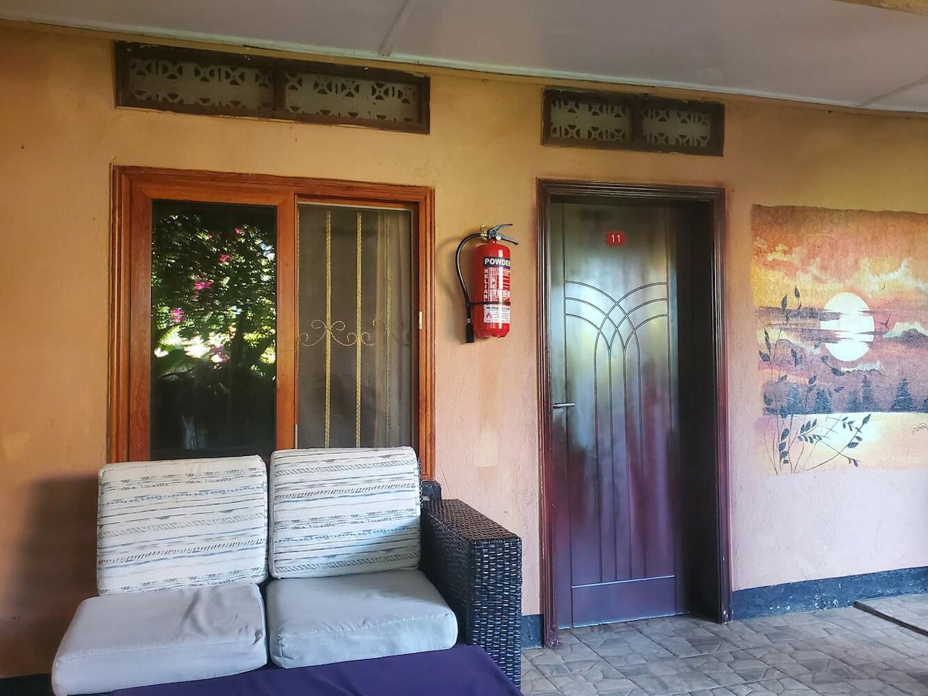 Gorilla African Guest House, Entebbe