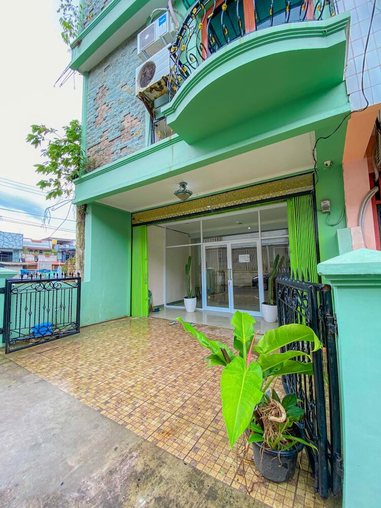 Rumah Palala, Padang