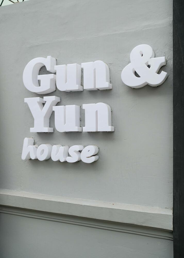 Gun Yun House