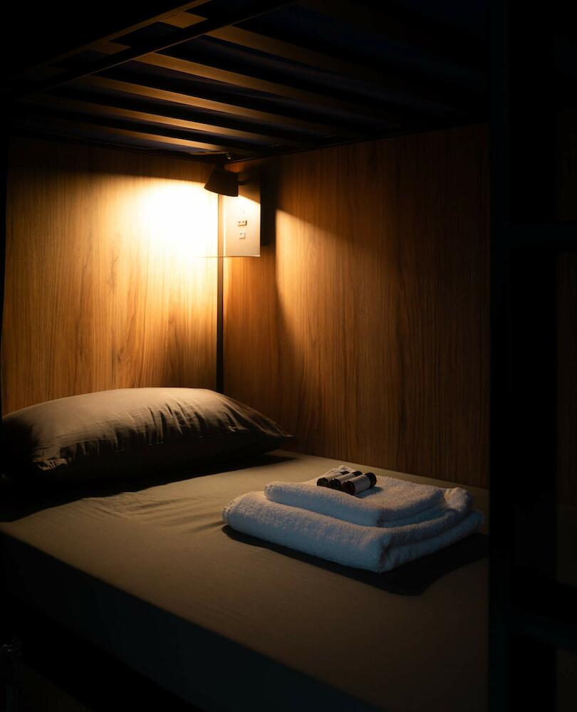 Only For Women Hostel Madrid-sol