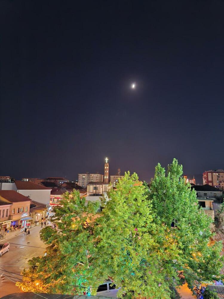 Helios Hotel&hostel, Shkoder