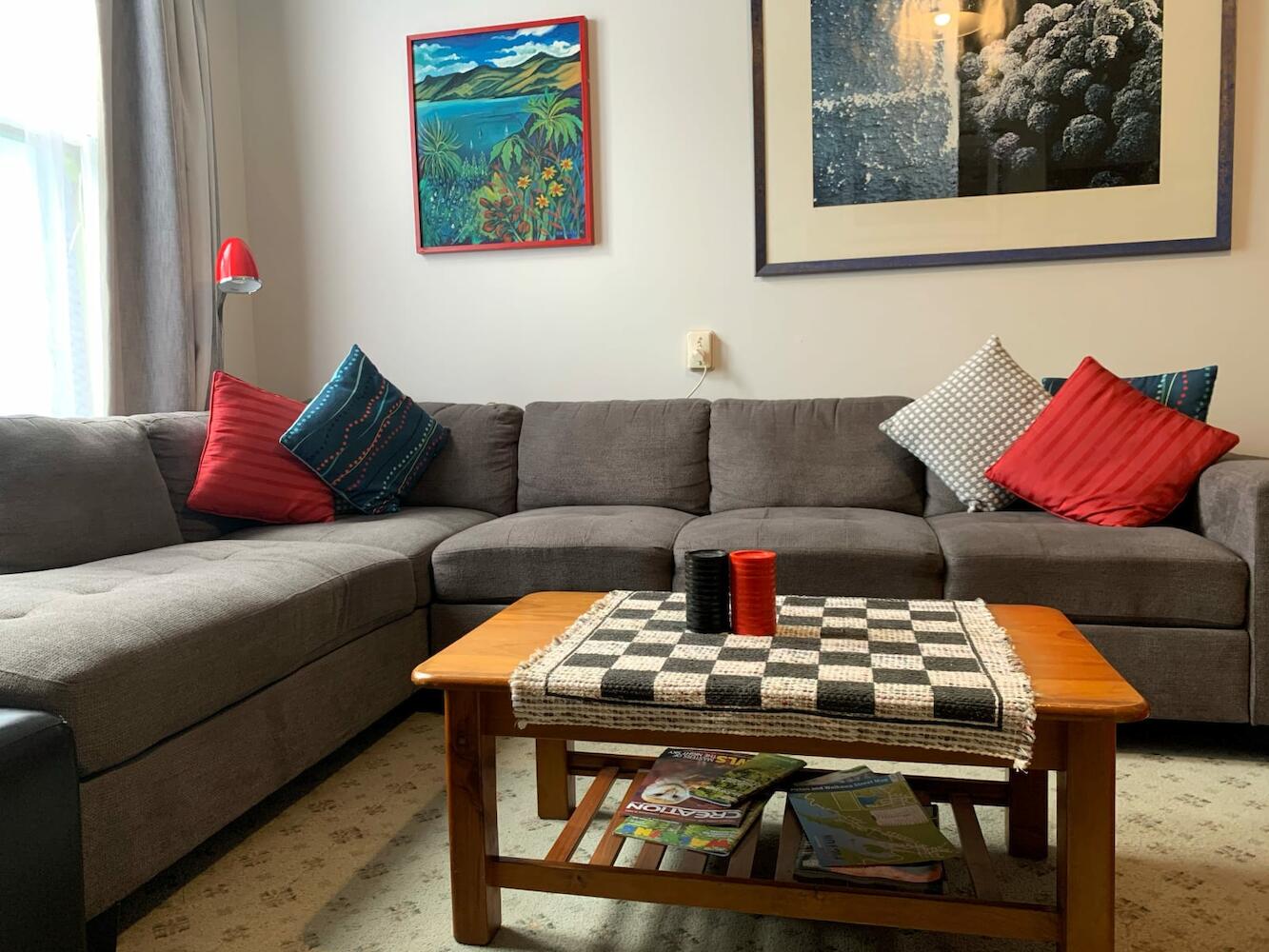 The Villa Backpackers Lodge, Picton