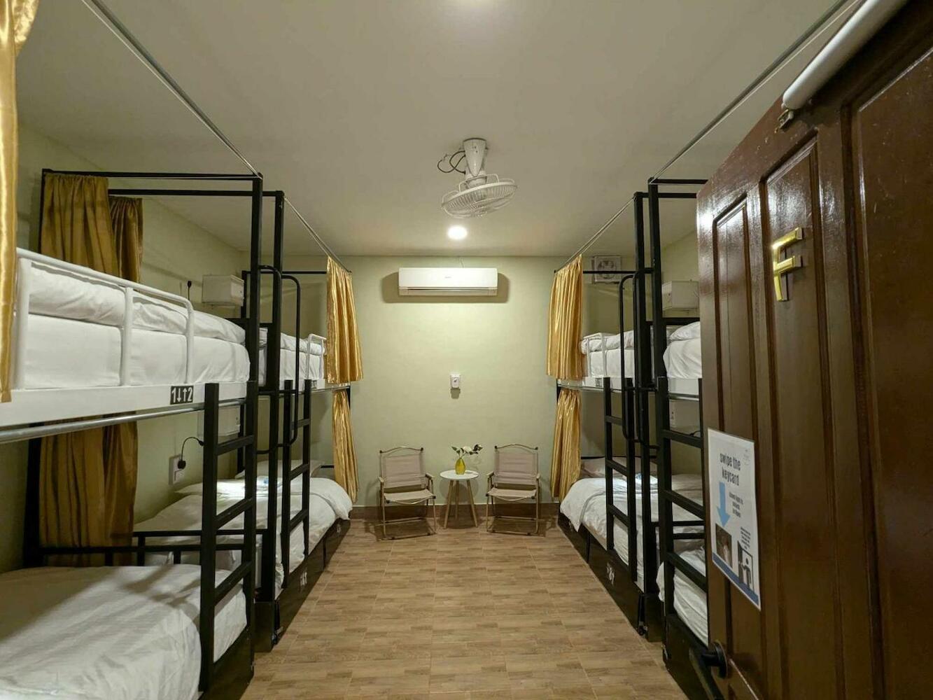 Stay Hostel - Motorbike & Locker Rental, Thakhek