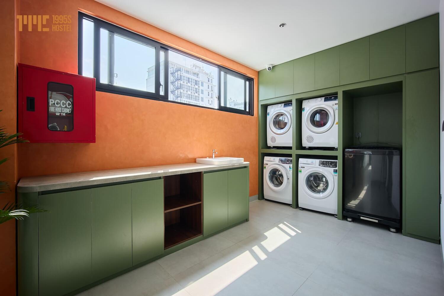 1995s Hostel, Hue
