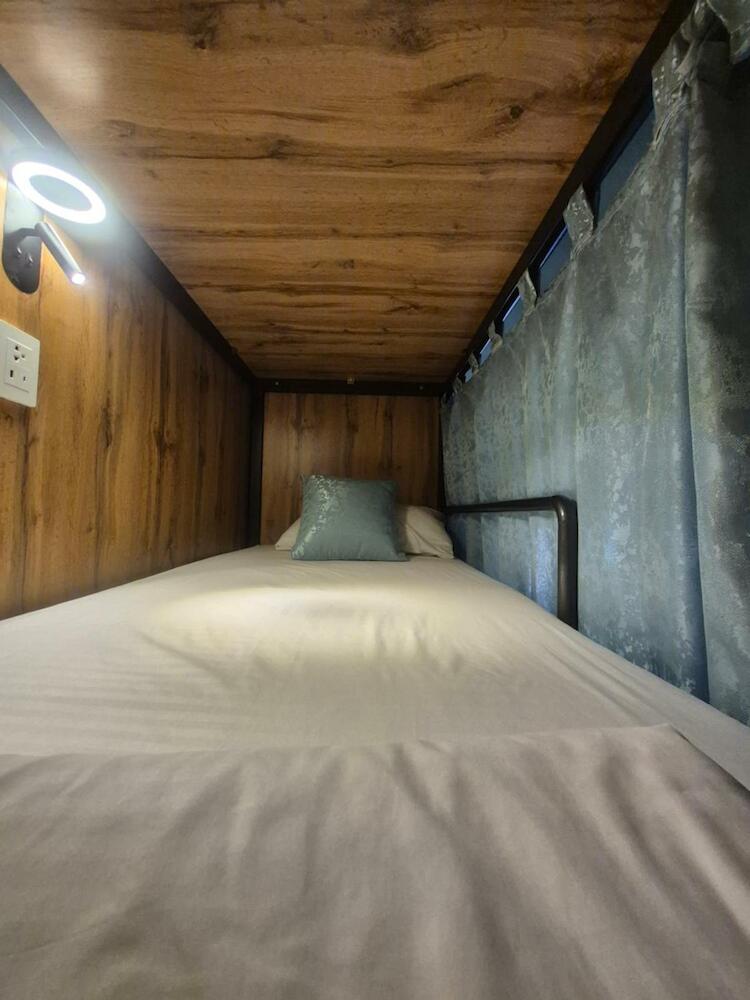 Navi Hostel, Osh