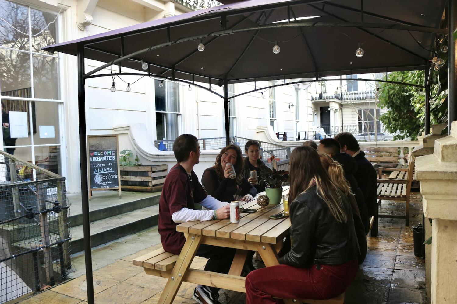 Urbany Hostel London, London