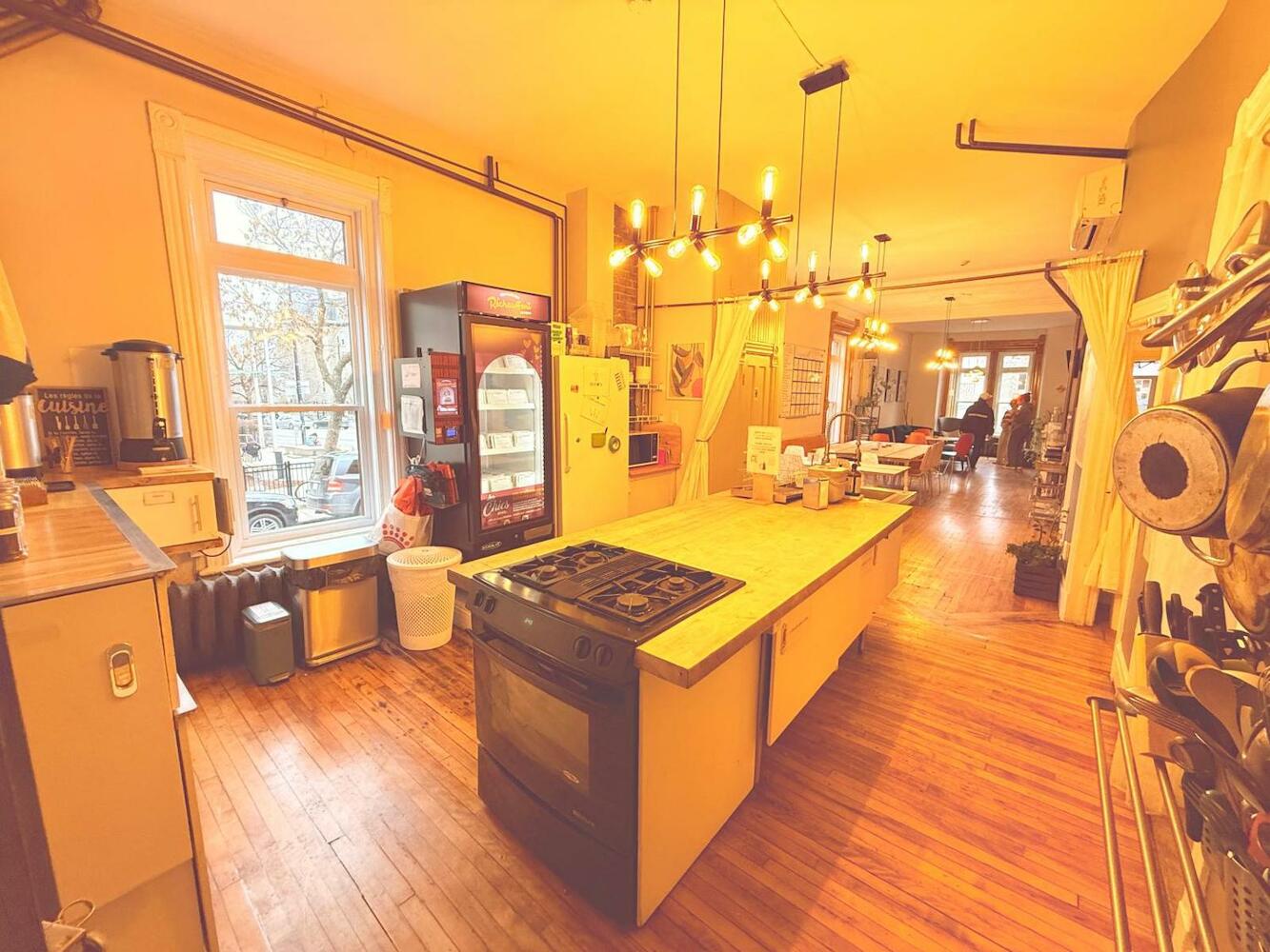 Auberge du Plateau-Mont-Royal, Montreal