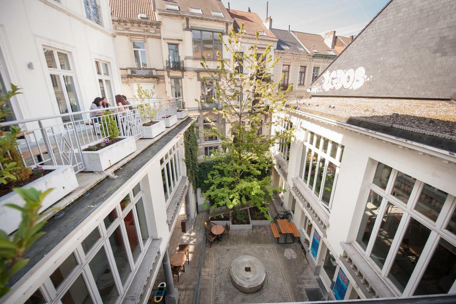HI Jacques Brel Hostel, Brussels
