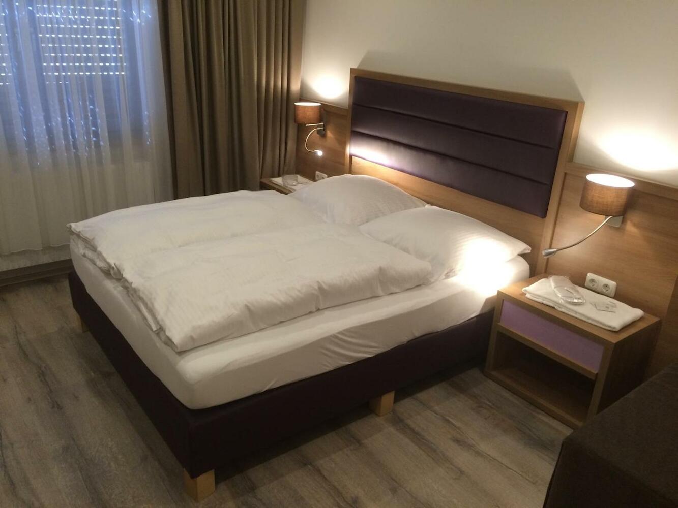 Slamba - Hostel GmbH, Augsburg Slamba - Hostel GmbH, Augsburg