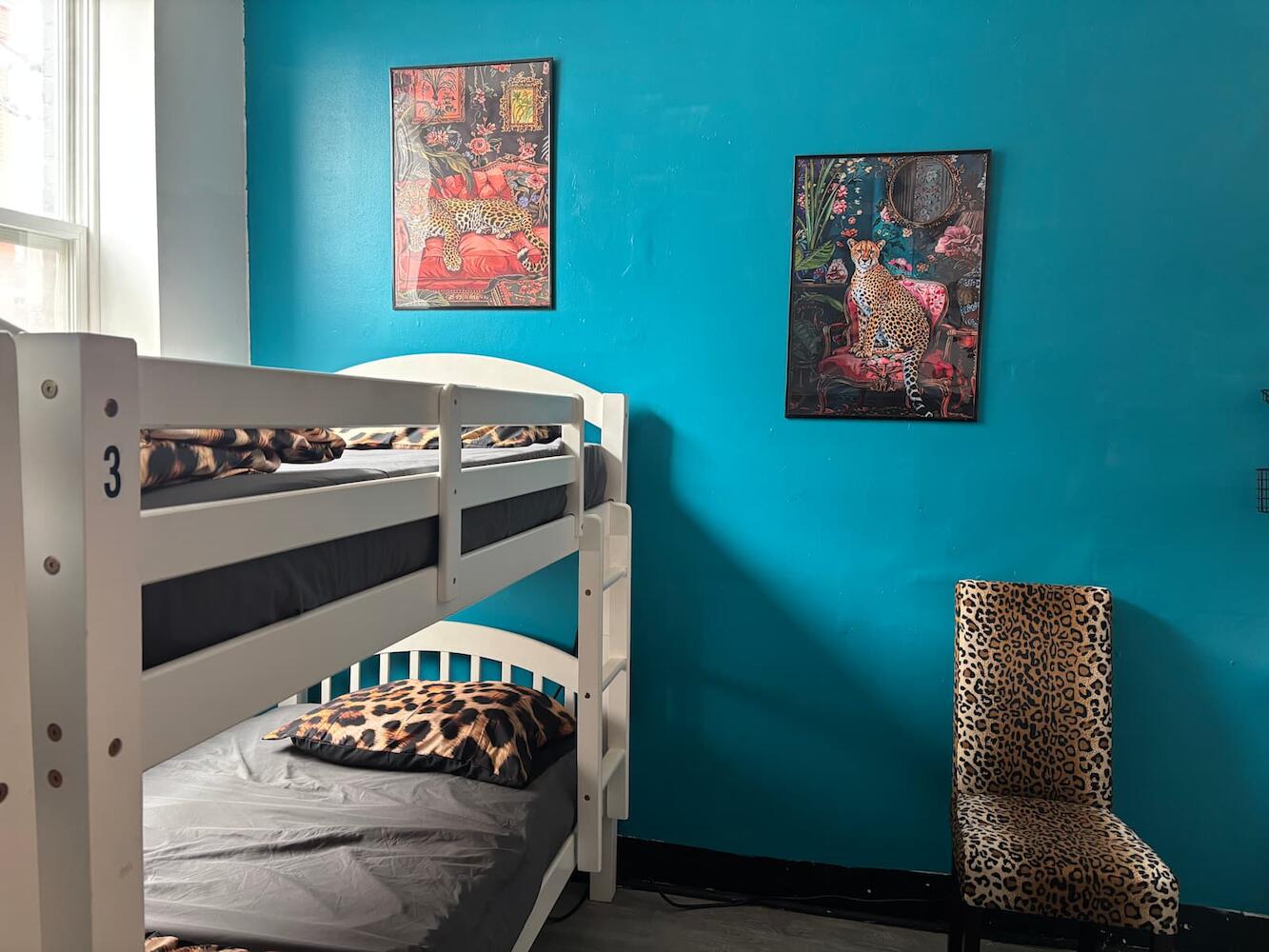 Queen Nest Hotel