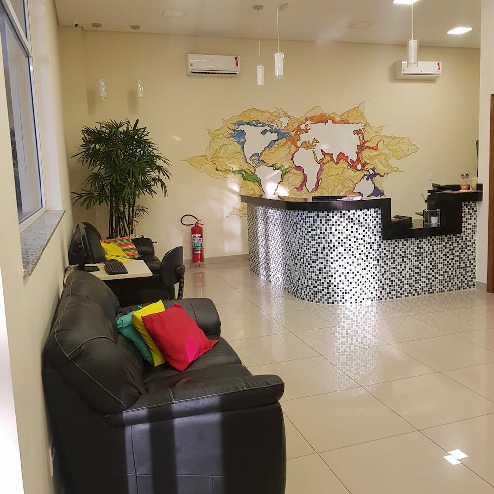 Tapera Hostel