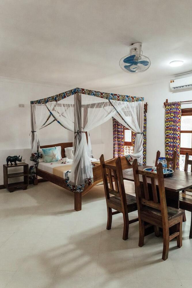 Shoki Shoki Hostel, Stone Town