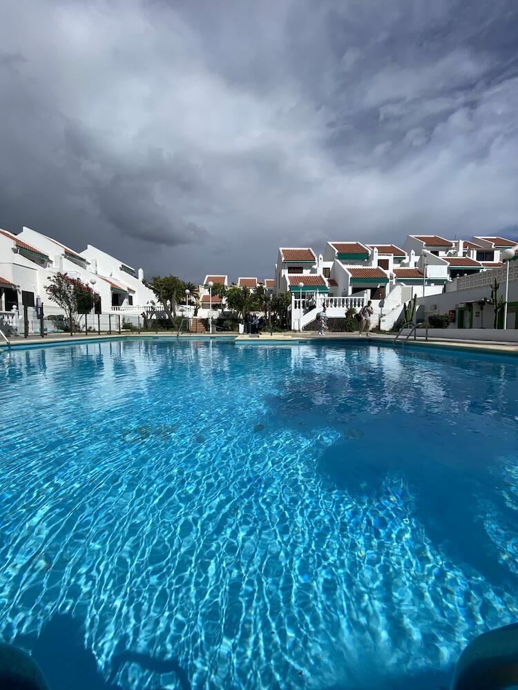 THE BEST HOUSE TENERIFE HABITACIÓN COMPARTIDA