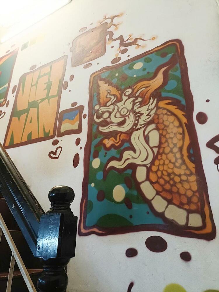 Viet Vintage Hostel n Pub - Soft mattress - Free Breakfast, Hanoi