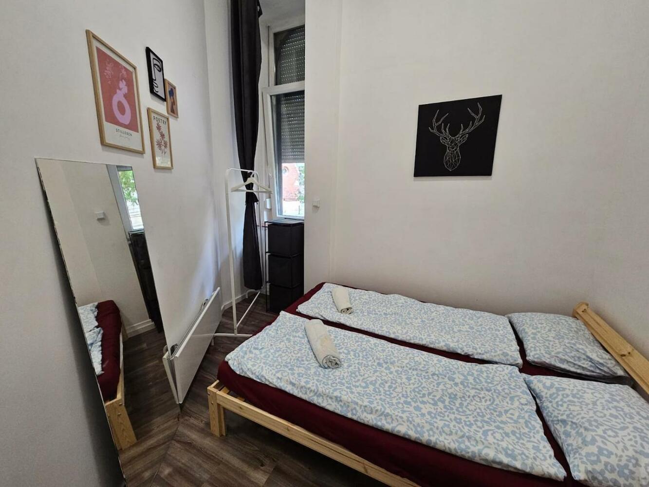 Urban Nomad Rooms & Hostel, Budapest