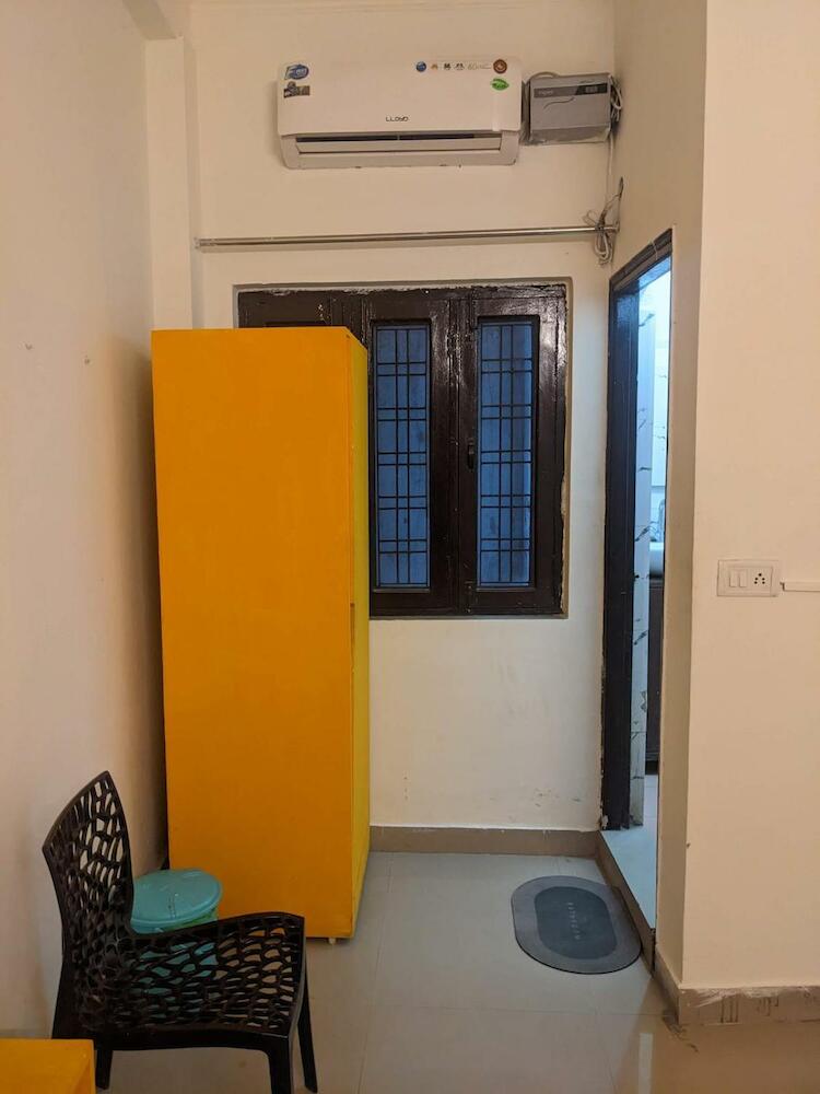 Spontrail Hostel