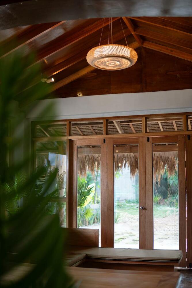 Kayan Siargao, General Luna