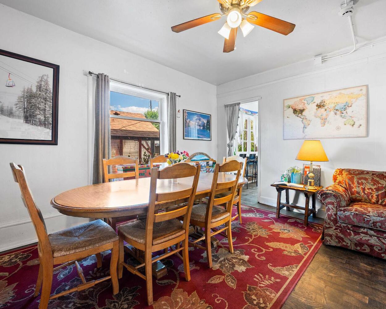 Bunk+Brew Historic Lucas House in Bend Prices 2021 (How to compare?)