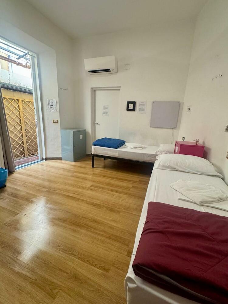 My Friends Hostel, Florence