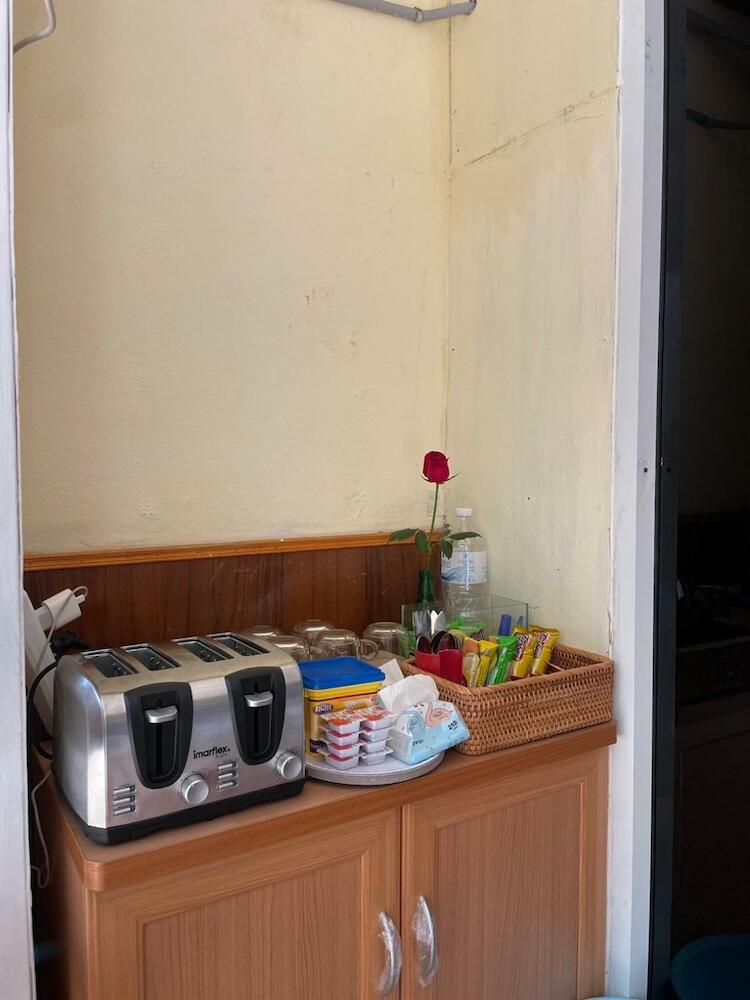 Easy Hostel, Ko Phi Phi