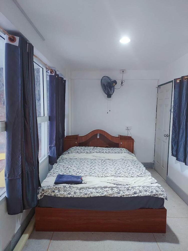 Kingsun Hostel 金珊旅馆, Chiang Rai