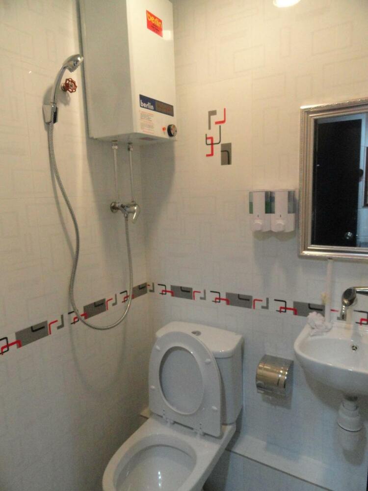 Vienna Hostel, Hong Kong