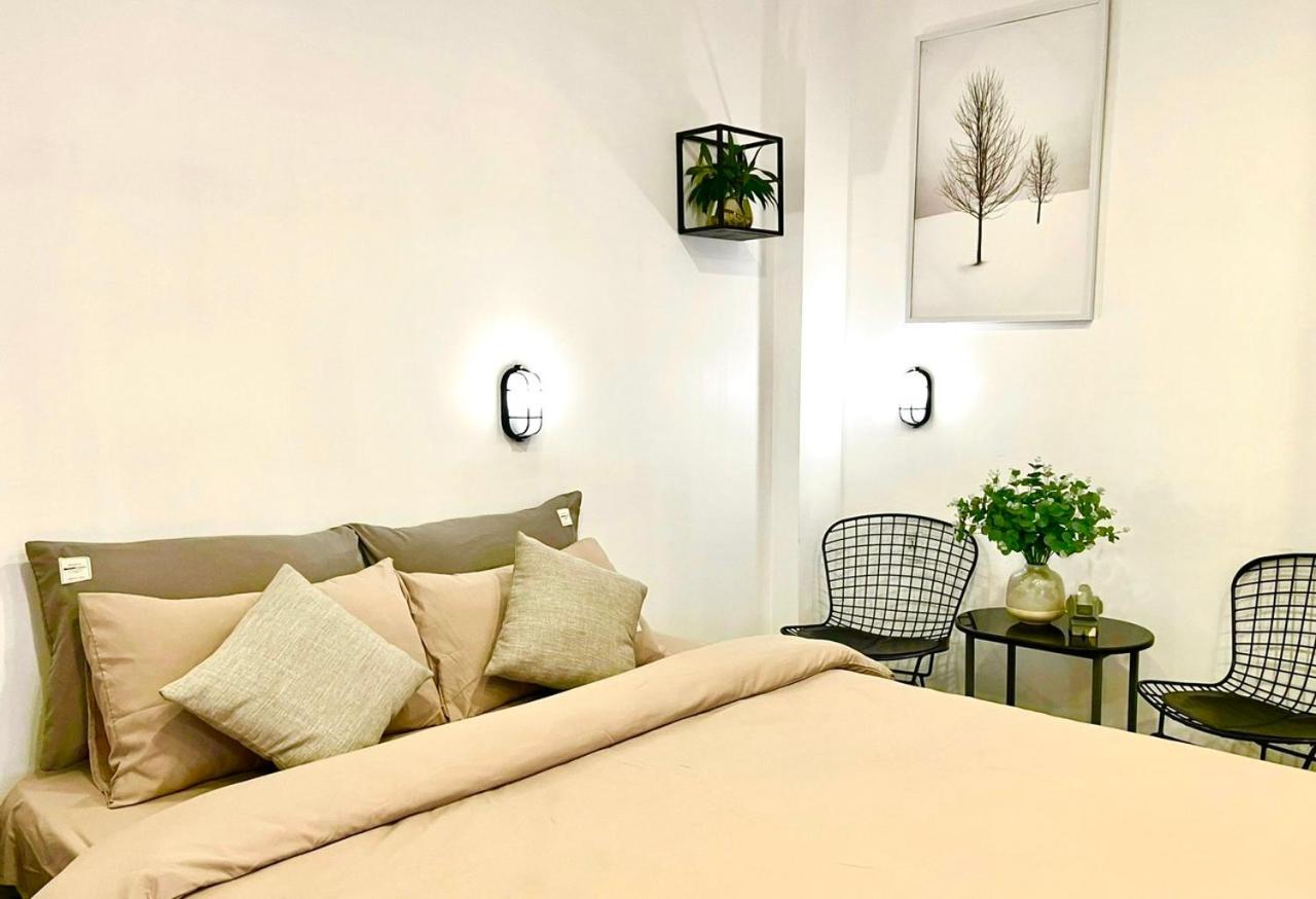 Midmost Boutique Hostel