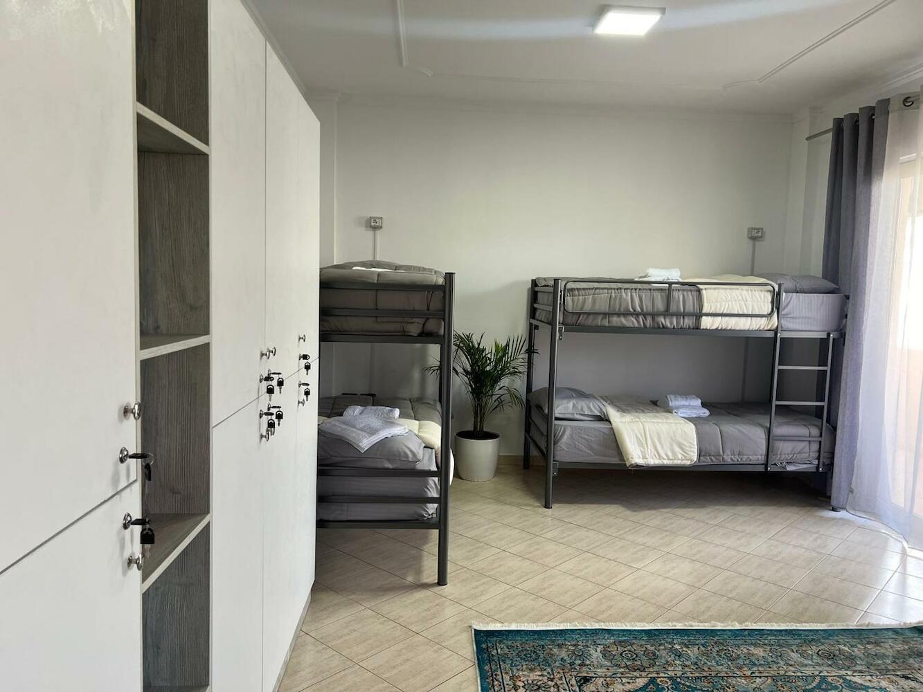 Hostel By Fenix