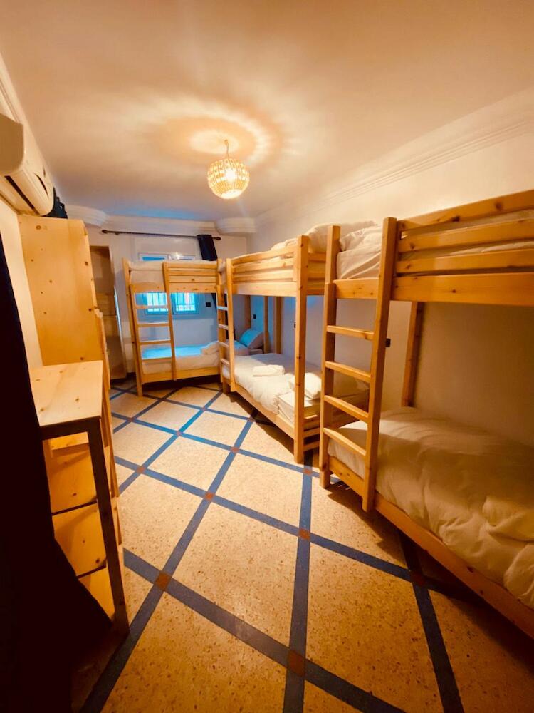 Surfshub Hostel, Taghazout