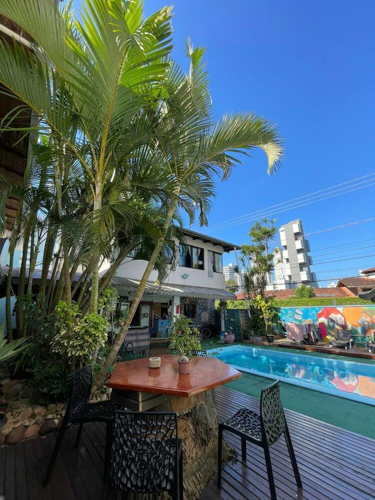 Hostel Oceanic Turismo