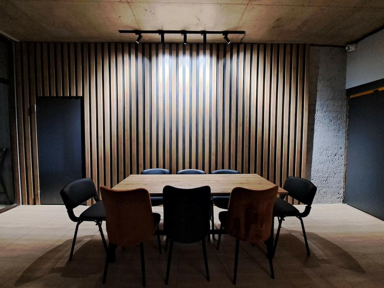 Karvi Hostel & Suites, Batumi