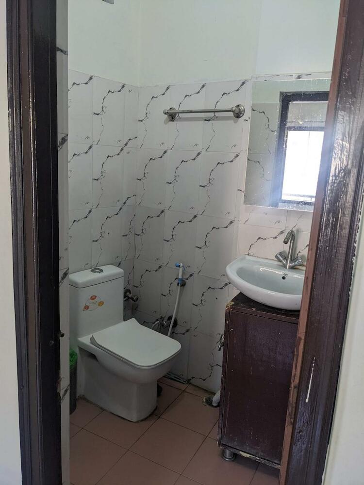 Spontrail Hostel