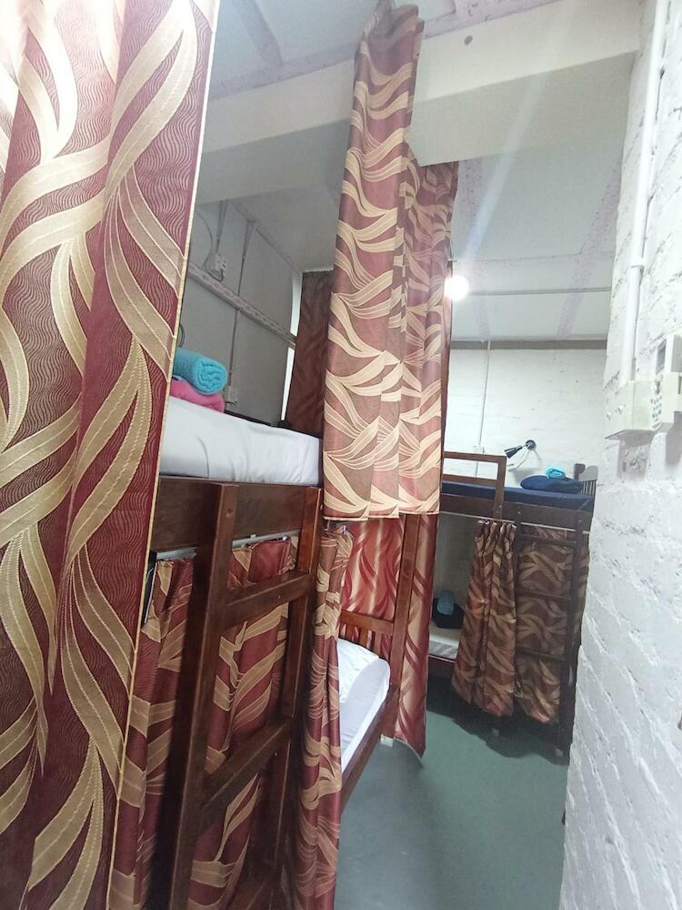Dz Backpackers, Semporna