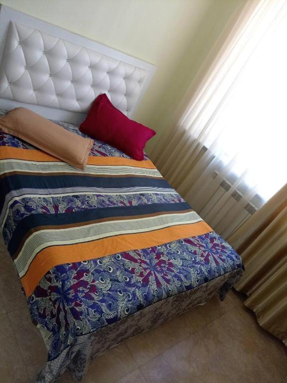 Kond Xostel, Yerevan