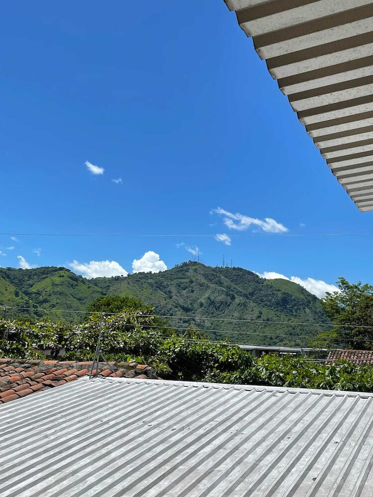 Mountain View Hostel, Santa Ana