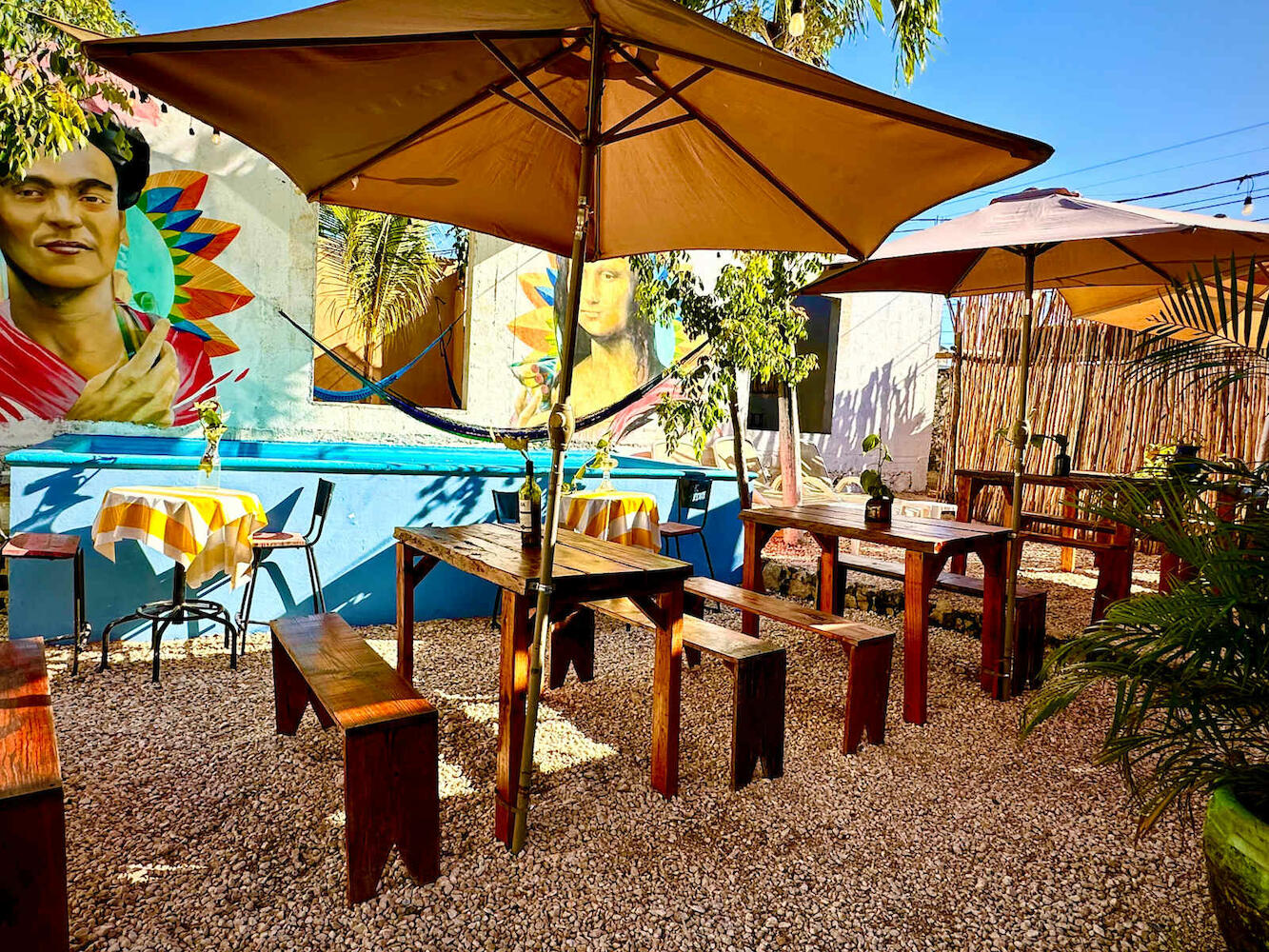 Hostal Guacamayas, Valladolid