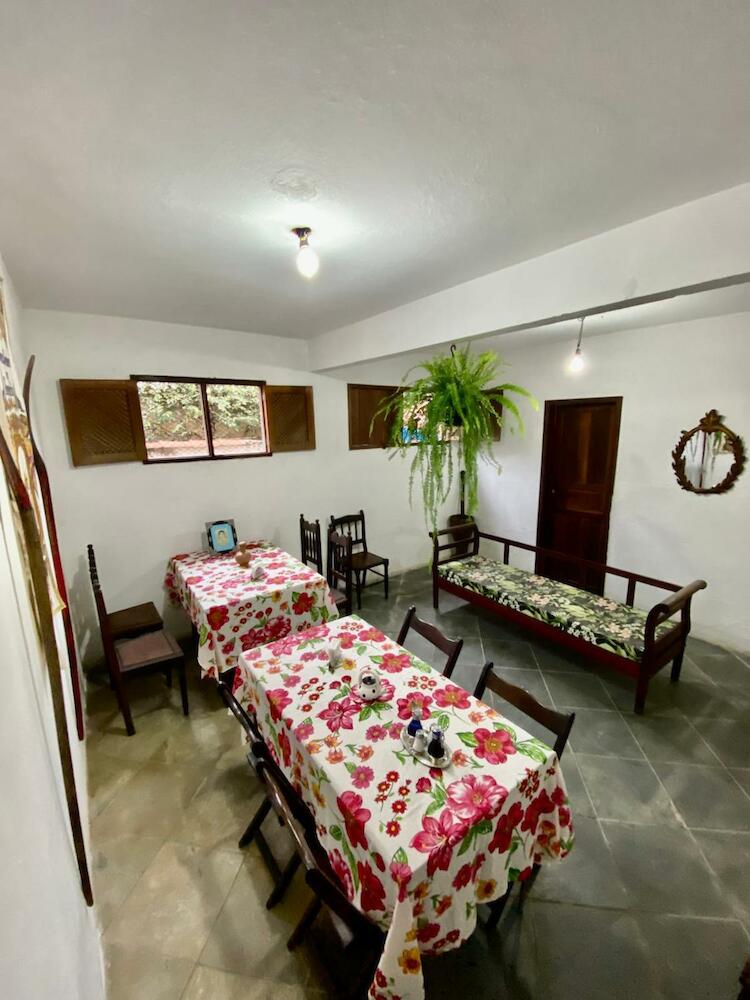 Hostel Dona Generoza