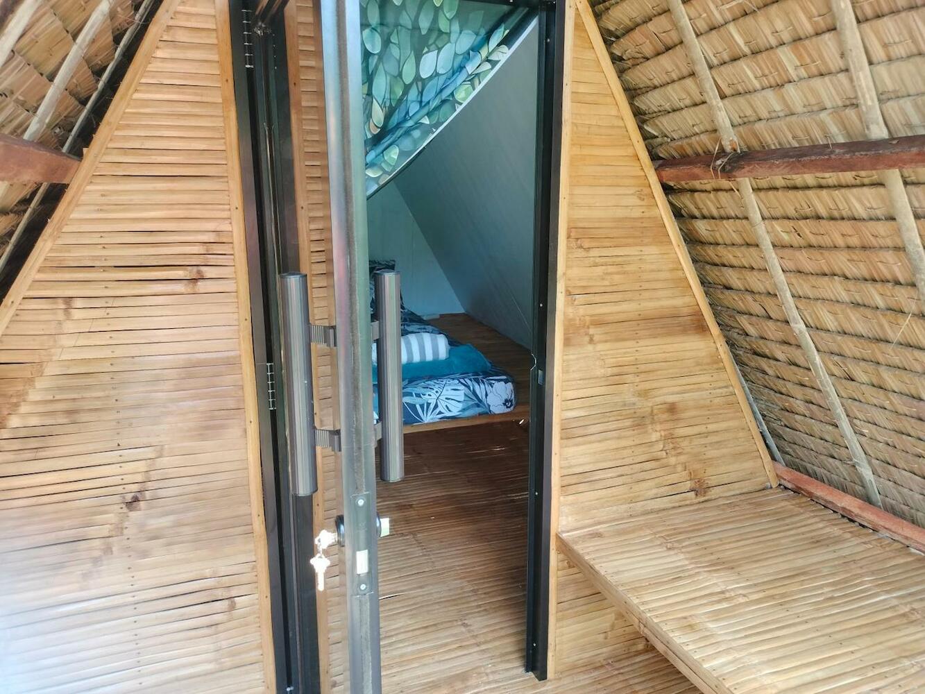 Riu Del Mar Hostel, Panglao Island