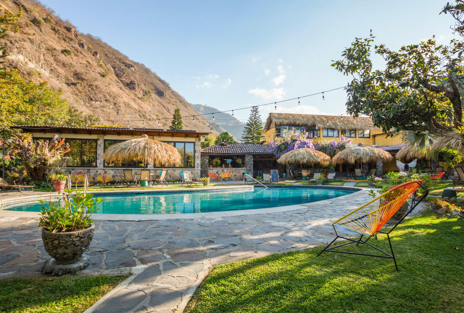 Socialtel Atitlan, Panajachel