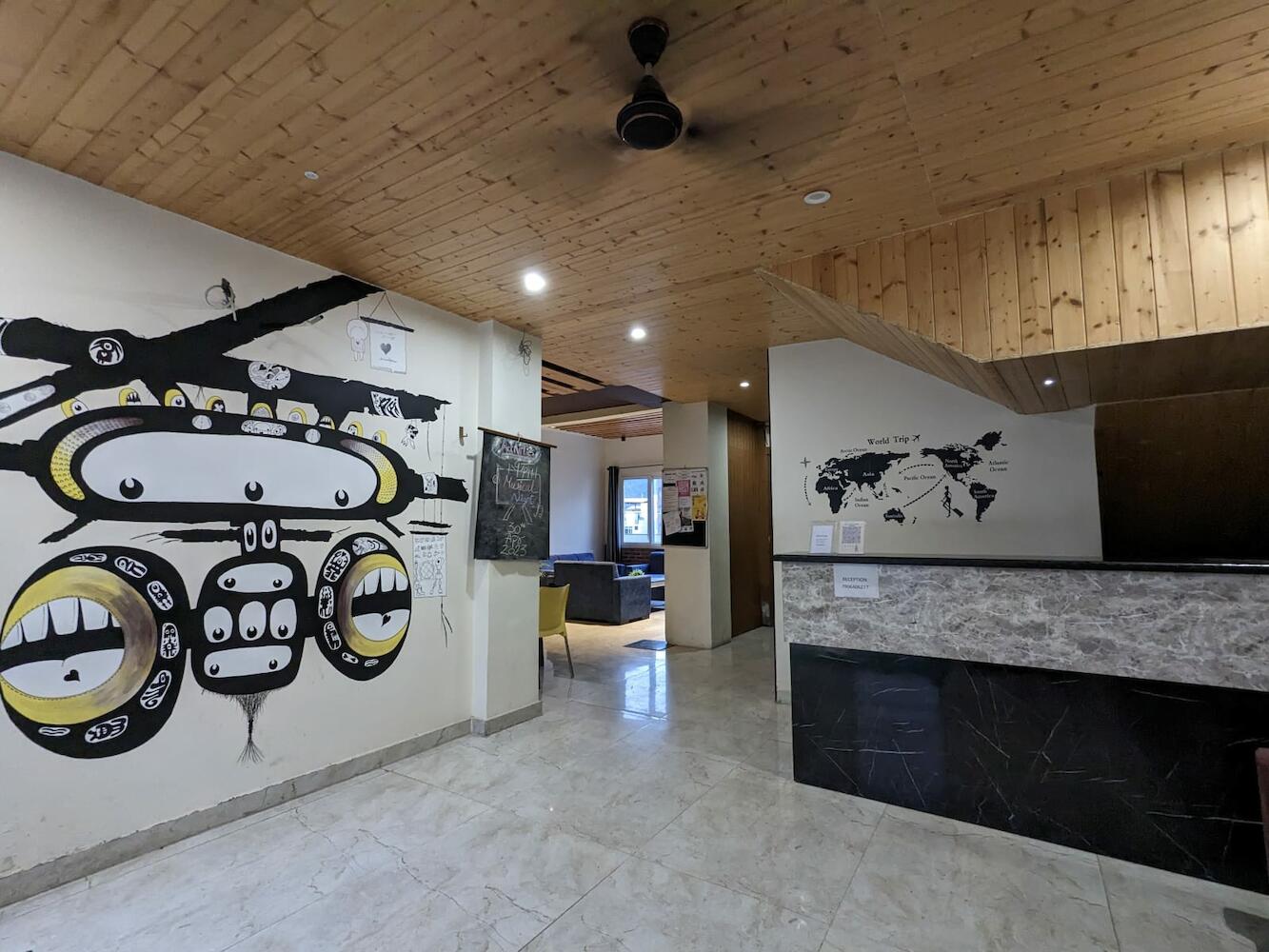 Back Stayz Hostel, Rishikesh