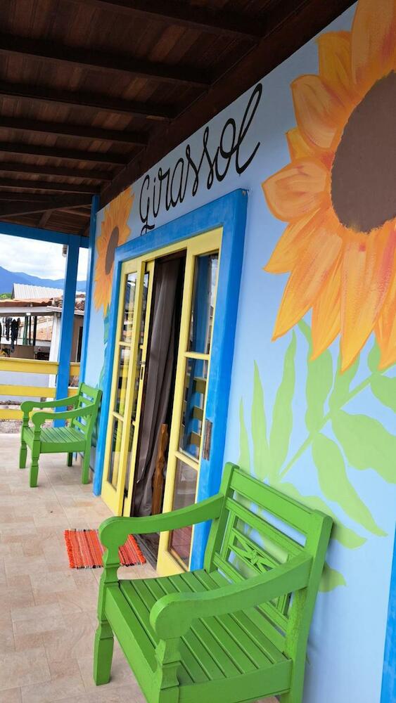 Girassol Hostel by Katita, Paraty
