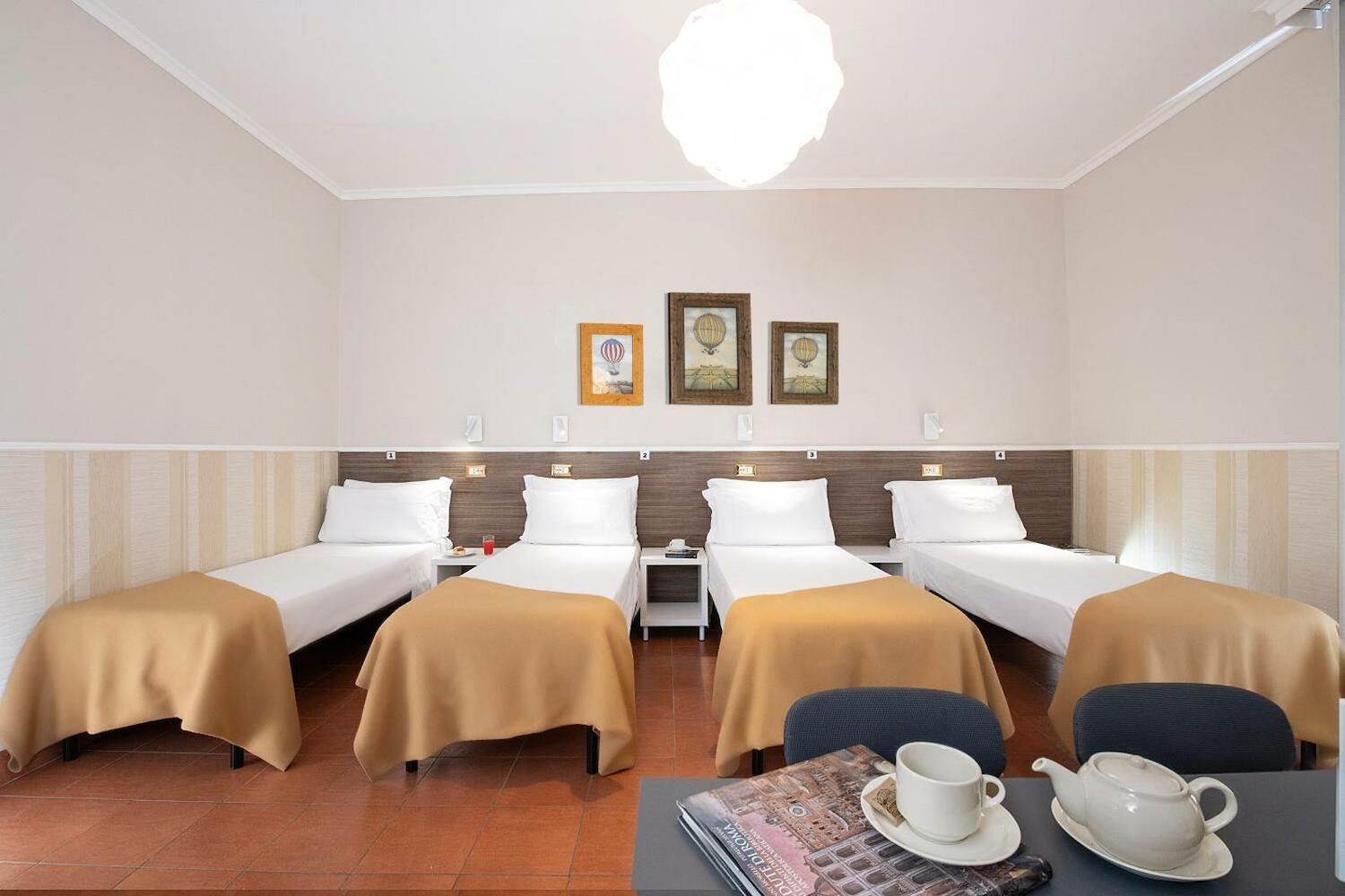 Budget Rooms Des Arts, Rome