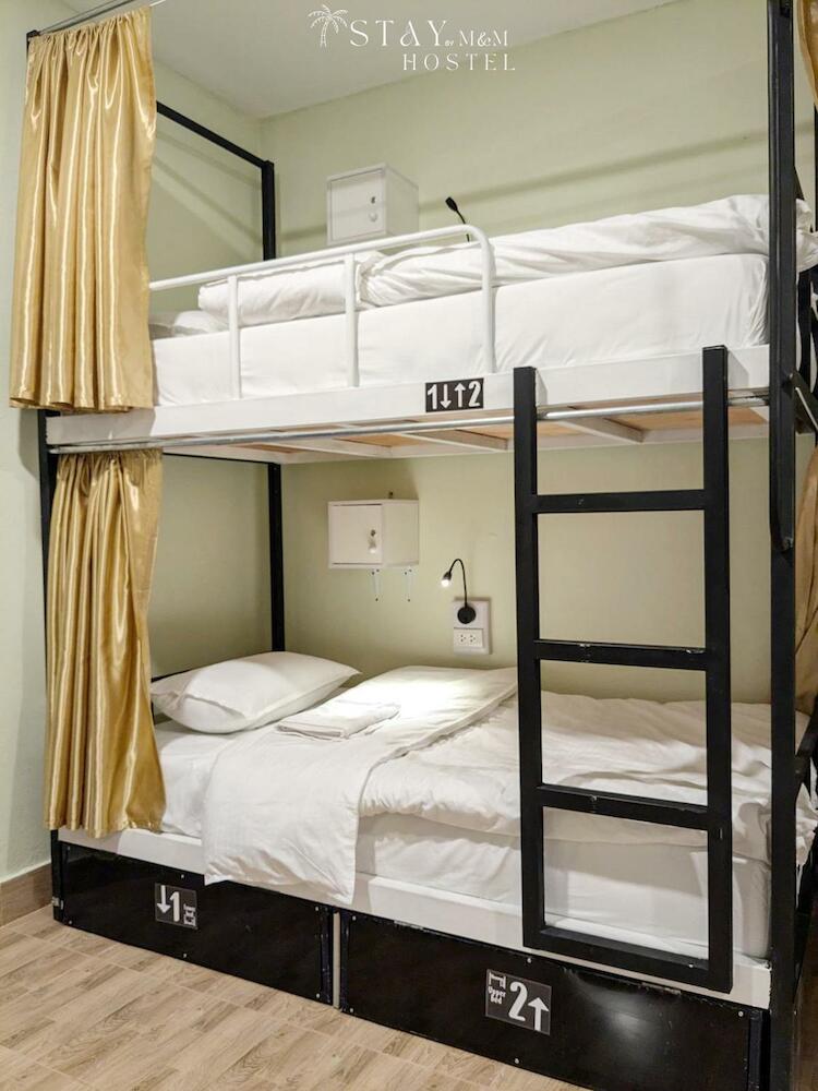 Stay Hostel - Motorbike & Locker Rental